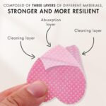 A clear plastic box containing 200 pink heart-shaped lint-free wipes, suitable for lash extensions and nail polish removal.
